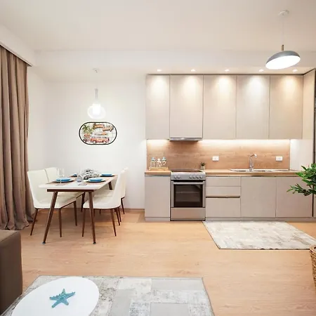 Roga Valamar 公寓 *