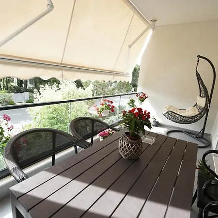 Roga Valamar * Hamallaj